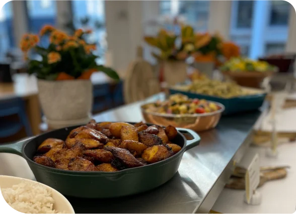 Corporate Catering and Cafeterias for Chicago Innovative Businesses Corporate Catering and Cafeterias for Chicago Innovative Businesses